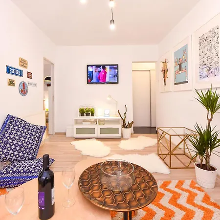 Bohemian Downtown * Bukareszt